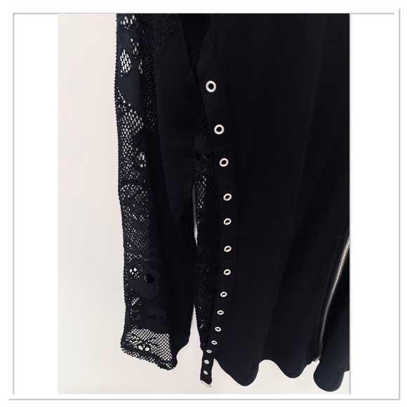 Tripp NYC Black Skull Lace Hooded Sweatshirt Top Zip Front Sheer Black Size 2X - Picture 6 of 14